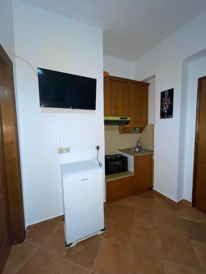 Hotel Rai Saranda Kültér fotó
