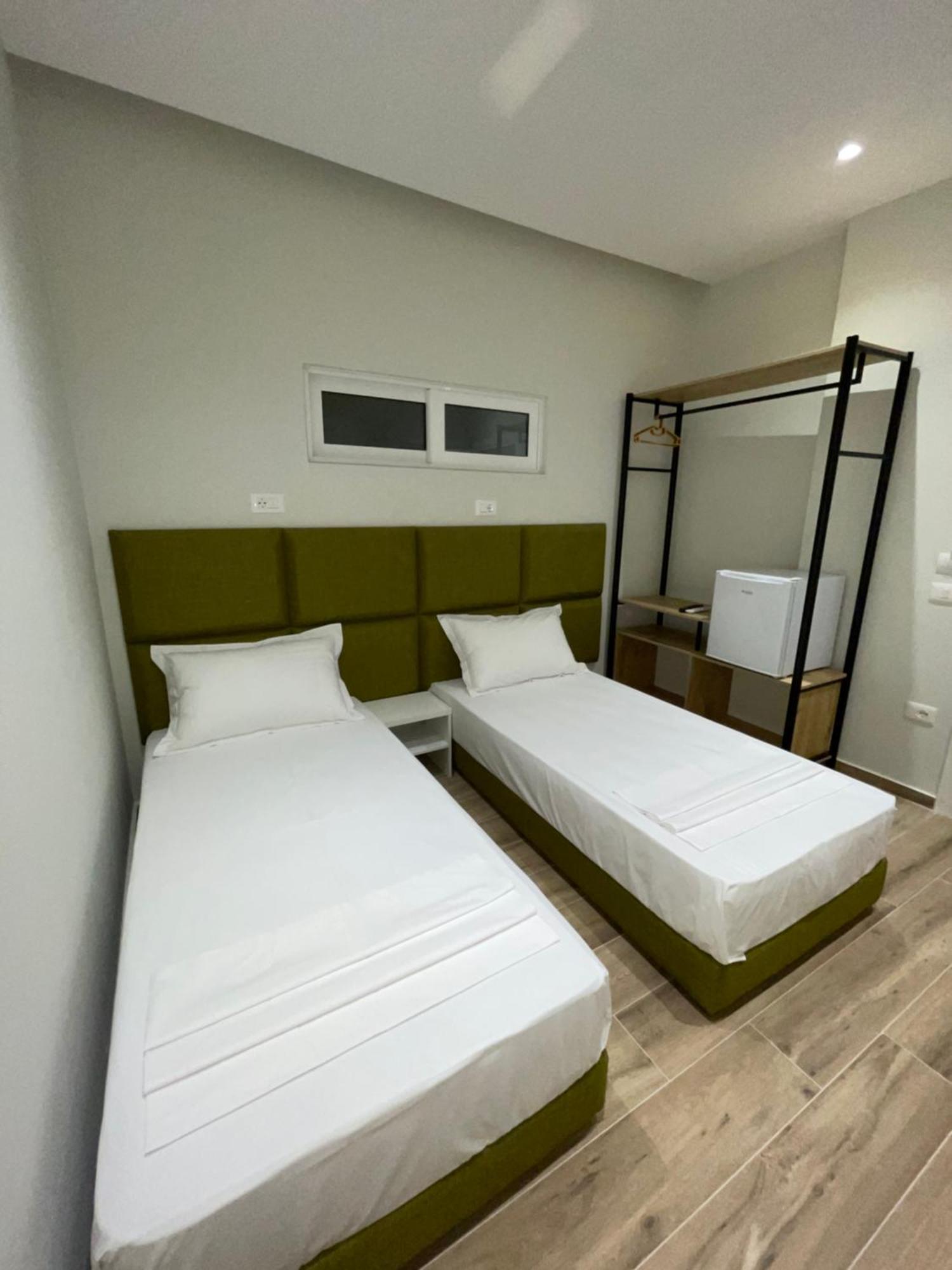 Hotel Rai Saranda Kültér fotó